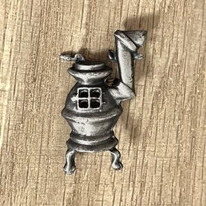Vintage Potbelly Stove Pin Silver Tone Metal Old Fashioned Kitchen Signed Jason